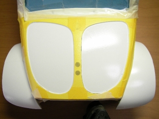 ワーゲンオフローダー　塗装前のマスキング１６