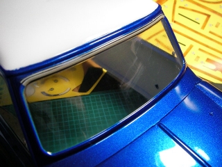 タミヤ CR-01 ミニ・ピックアップ ボディ 窓脇ステッカー（フロントガラス部）