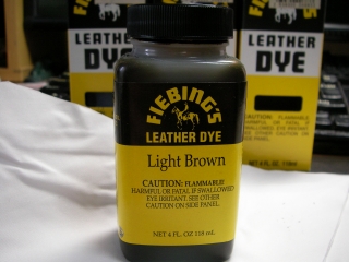 FIEBING'S　LEATHER　DYE　革用染料　Light Brown